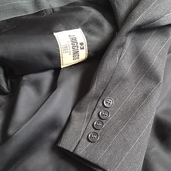 CLASSIC J.RIGGINS WIDE PINSTRIPE BLAZER - Picture 5 of 8